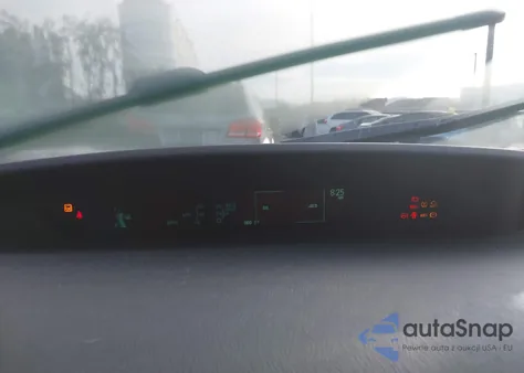 2011 Toyota Prius Three z USA, uszkodzony, nr VIN JTDKN3DU7B0263565